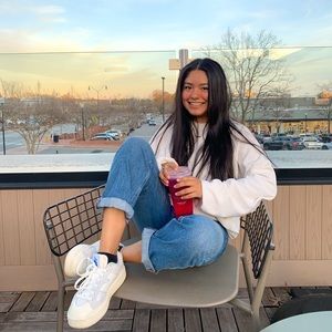 Meet your Posher, Kayleen